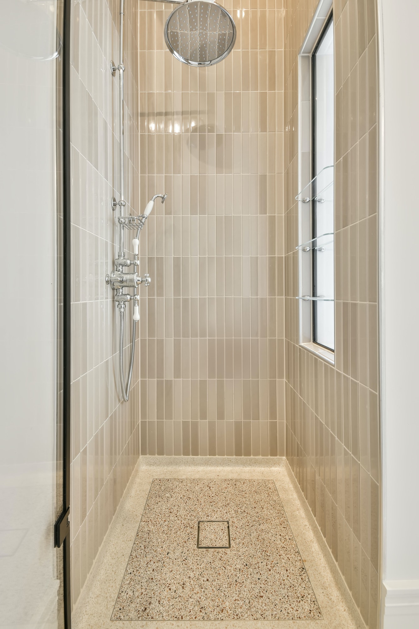 Shower Door by AMAYA FLOORING LLC